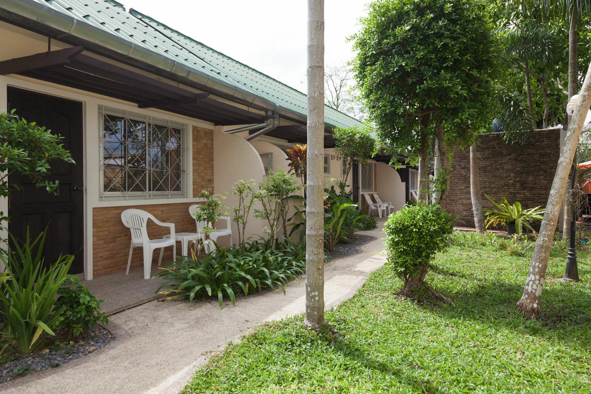 Bangtao Kanita House Praia de Bang Tao Exterior foto